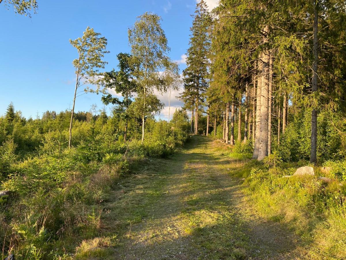 Villa Skog Fegen Naera Ullared Esterno foto