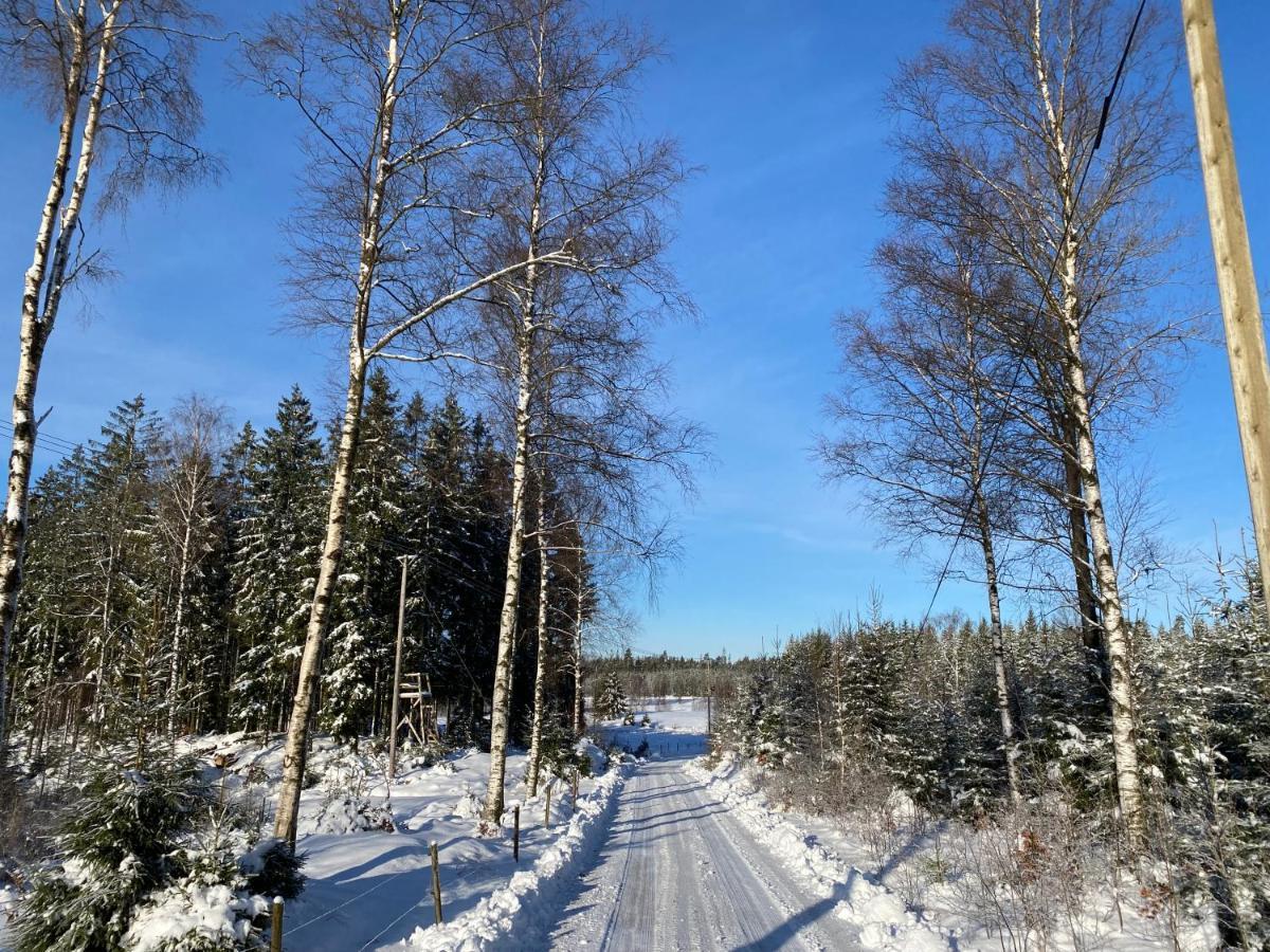 Villa Skog Fegen Naera Ullared Esterno foto